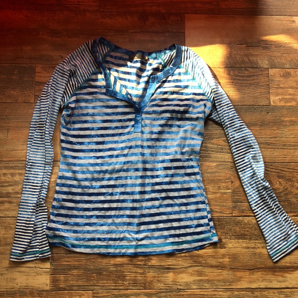PrAna shirt